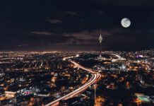 Írán uvolnil omezení, denní počet obětí je nejvyšší od vypuknutí pandemie