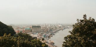 Ukrajina uvalila sankce na poslance za snahu o diskreditaci Bidena